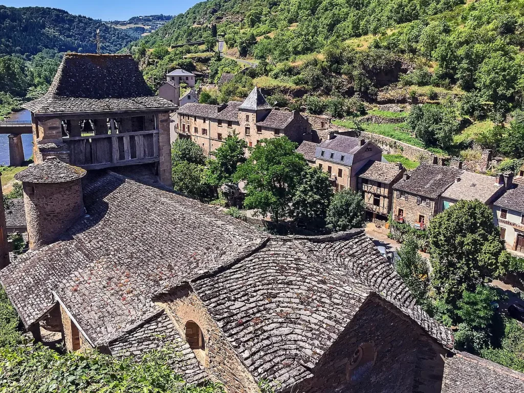 Brousse-le-Château (12)